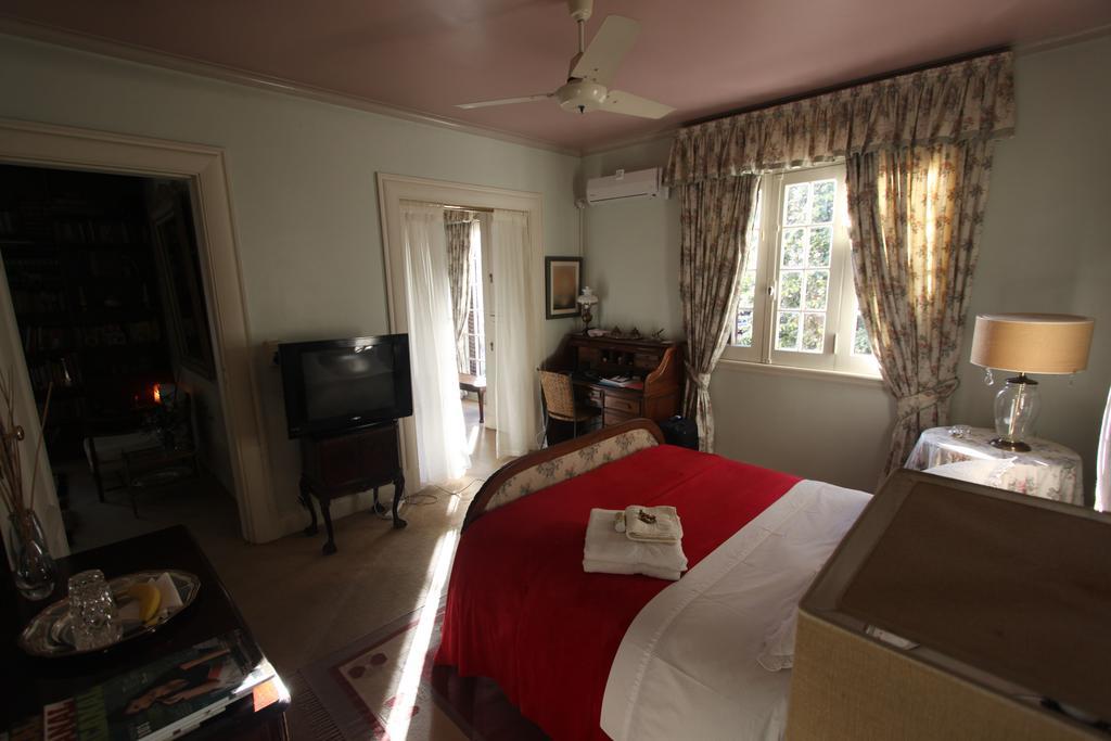 La Casona De Grace Bed and Breakfast Olivos Exterior foto
